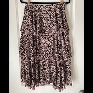 Vestique Cheetah Midi Skirt - Size (M)